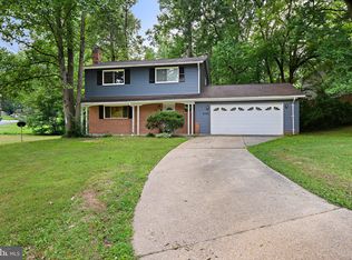 8701 Parliament Dr, Springfield, VA 22151