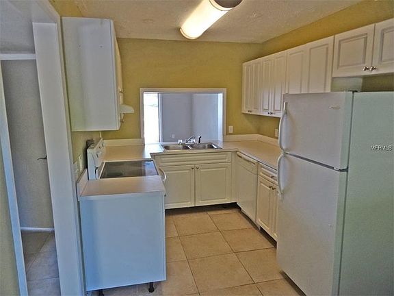 2nd image of 13741 Juniper Blossom Dr #13741