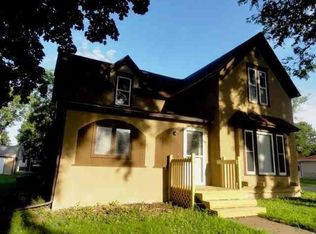 321 N 6th St, Montevideo, MN 56265