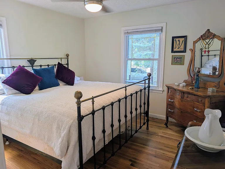 2784 Bellwood Ave — Photo 8