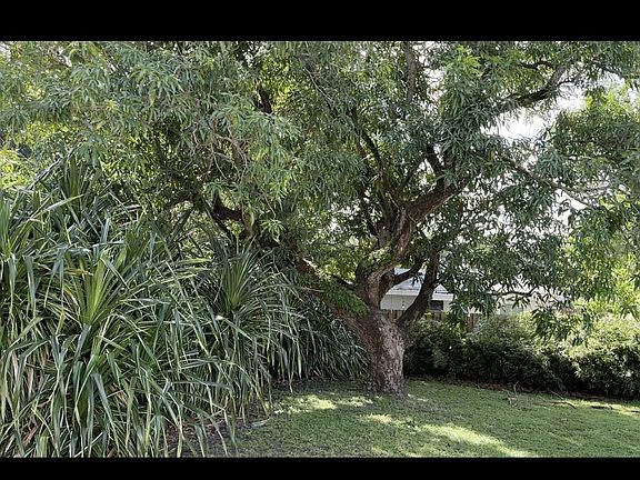 2nd image of 660 NE 33rd Street