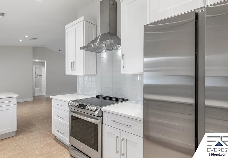 12 Walt Pl — Photo 17