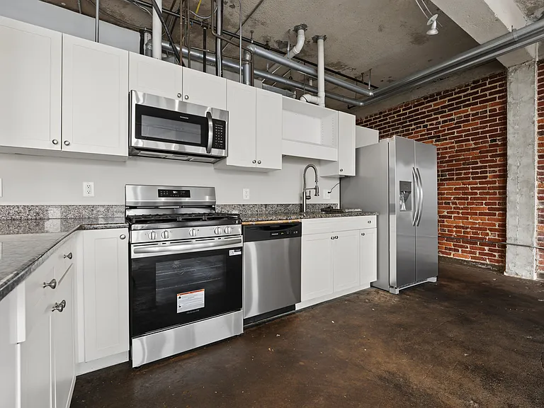 95 Forsyth St NW #4B — Photo 15