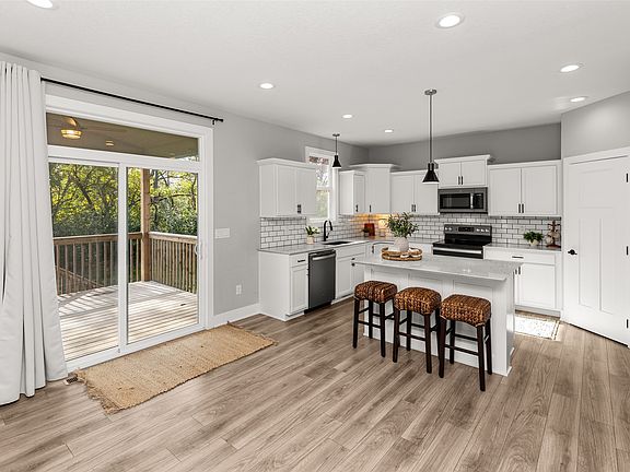 5th image of 2865 SE Bluestem Dr