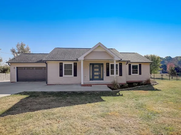 544 D V Cir, Spring Hill, TN 37174
