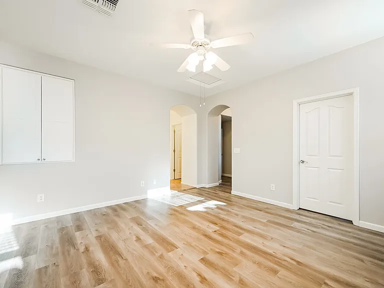 2362 W Sleepy Ranch Rd — Photo 10