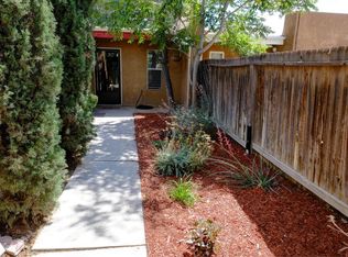 548 Berry Rd NW, Albuquerque, NM 87107