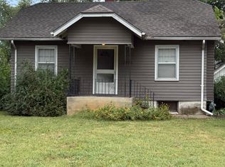 2830 SE Ohio Ave, Topeka, KS 66605
