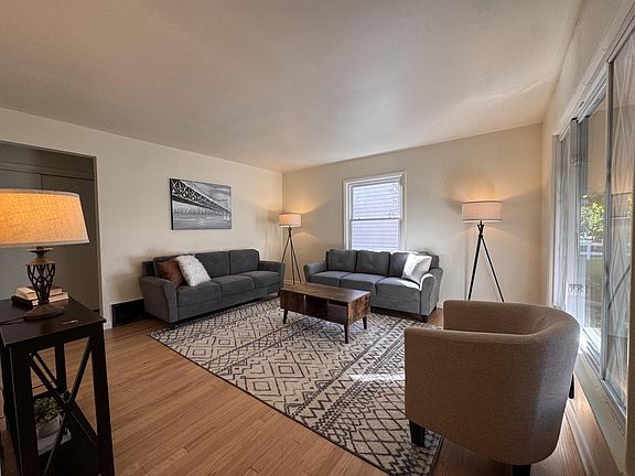 3rd image of 5868 N 71st STREET