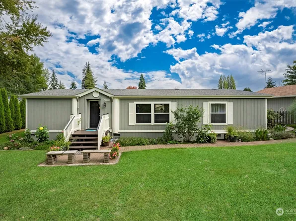 20027 32nd Avenue W, Lynnwood, WA 98036
