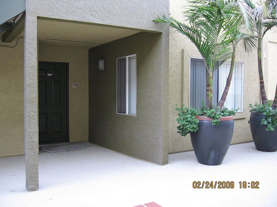 1st image of 7405 Charmant Dr #2121