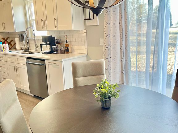 5th image of 340 NE Highland Ln #340
