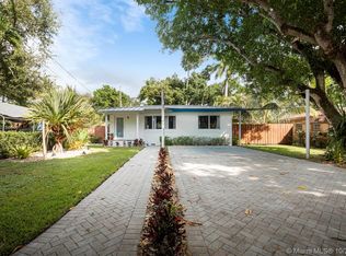 7741 SW 69th Ave, South Miami, FL 33143