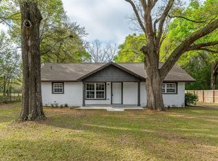 2364 Susan Dr, Crestview, FL 32536