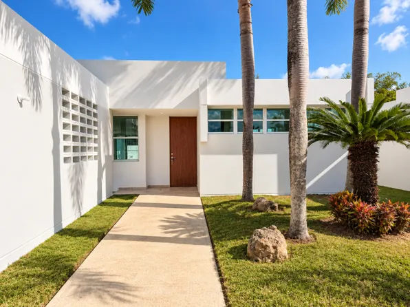 Urb Jardin Central #F3, Humacao, PR 00791