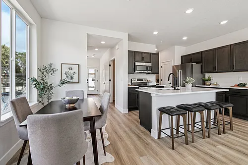 Fern Hill Townhomes Photo 1