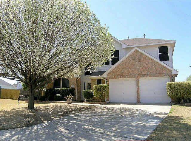 1st image of 8 Laura Elizabeth Ct