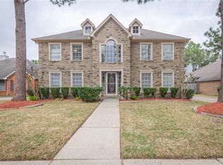 839 Maplewood Falls Ct, Houston, TX 77062
