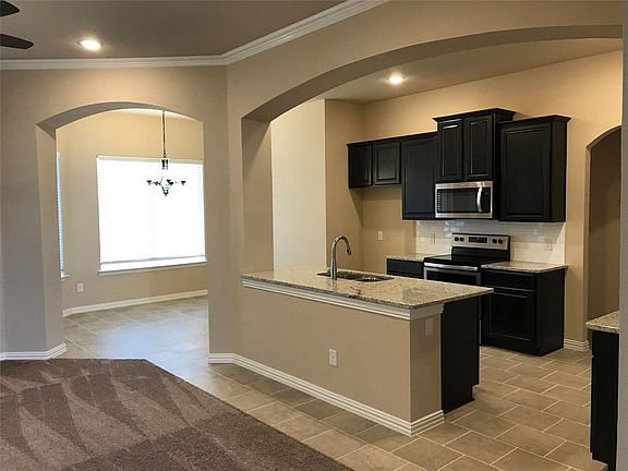 5th image of 118 Harley Meadows Cir