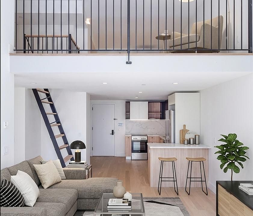 1st image of 25 Bruckner Blvd #2A