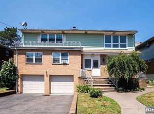 1535 10th St FLOOR 2, Fort Lee, NJ 07024