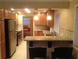 3rd image of 2188 Parker Blvd
