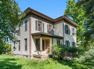 8251 N 28th St, Richland, MI 49083