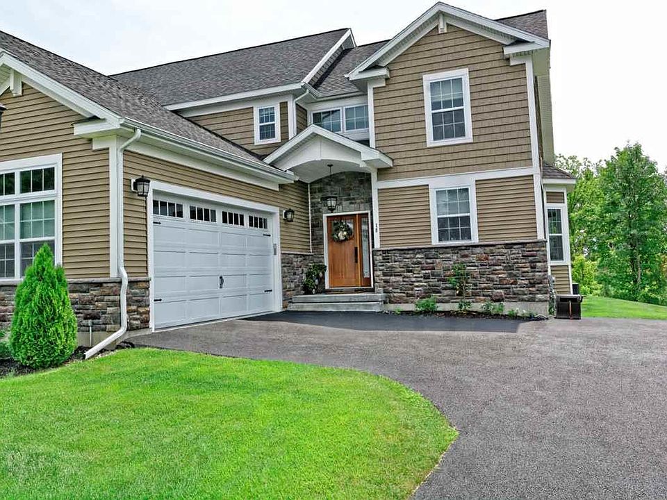 1st image of 19 Vista Ct