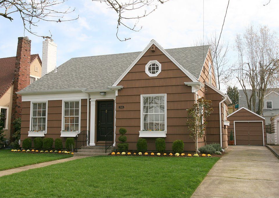 2nd image of 7446 SE 30th Ave