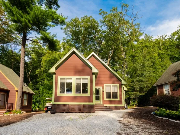 10 White Pine Knl #10, Westford, MA 01886