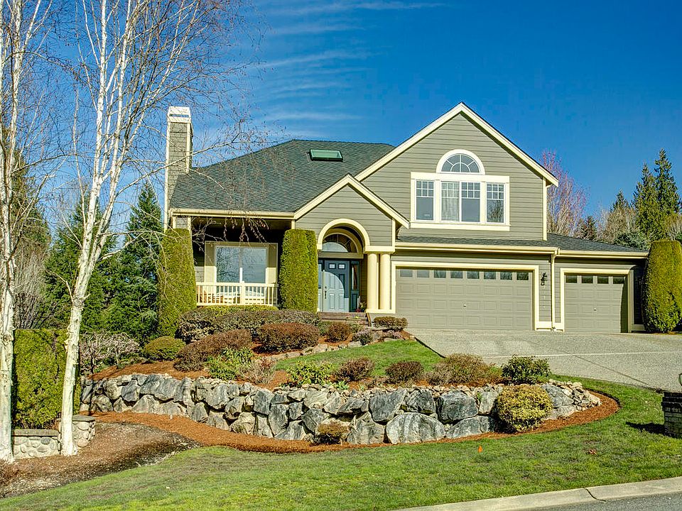 Beautiful home in Glencarin