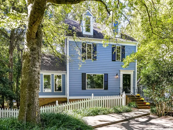 2305 Wythe House Ct, Charlotte, NC 28270
