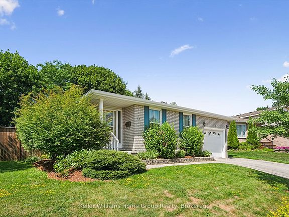 4th image of 51 Dunhill Cres