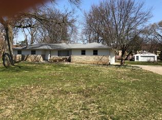 1370 E Cooke Rd, Columbus, OH 43224