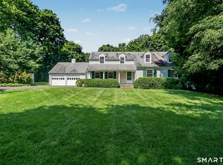97 Overlook Drive, New Canaan, CT 06840