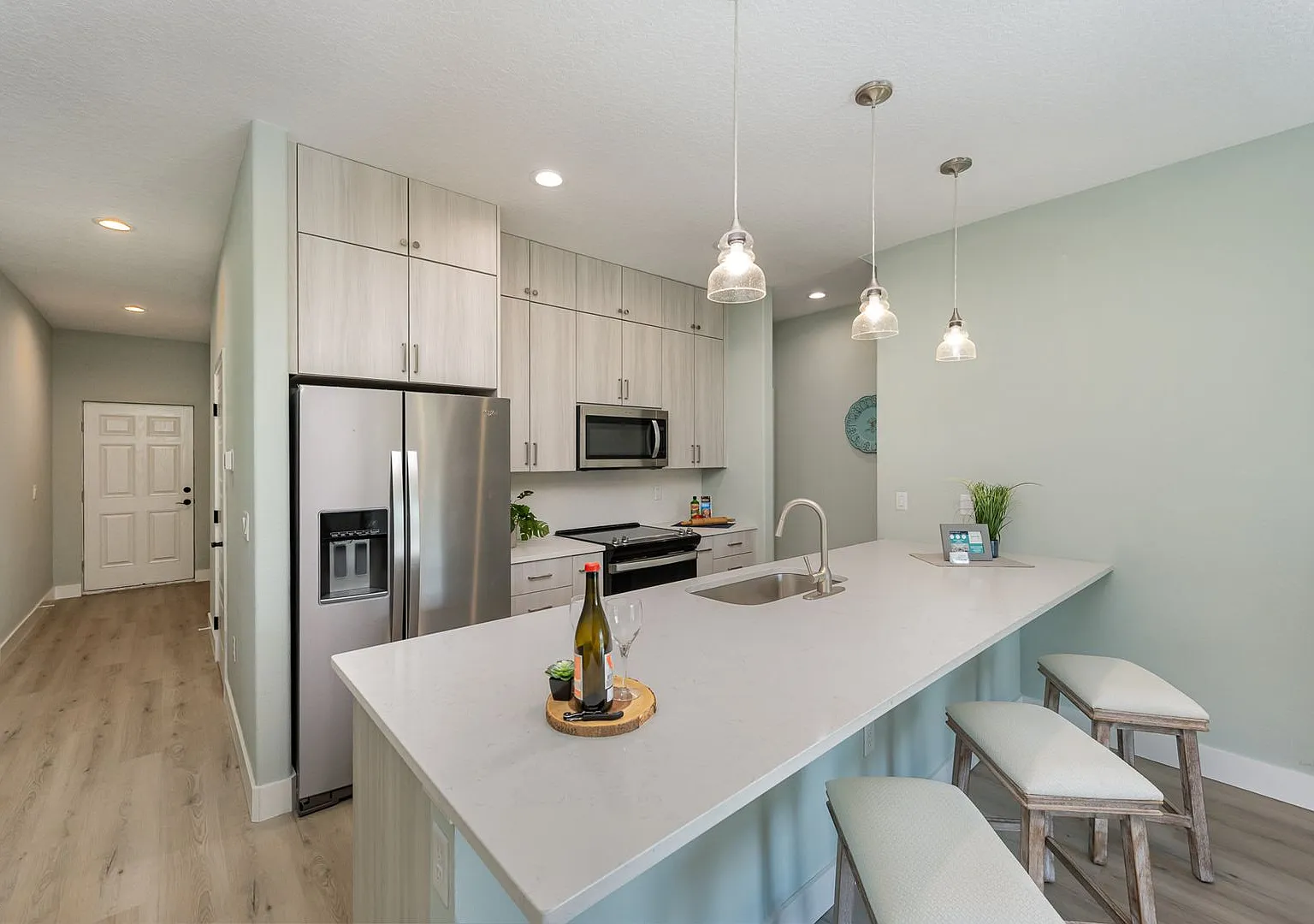 870 Paddleboard Ct Townhouse In Heart Of Melbourne — Photo 3