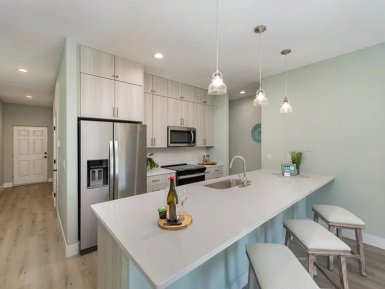 870 Paddleboard Ct — Photo 3