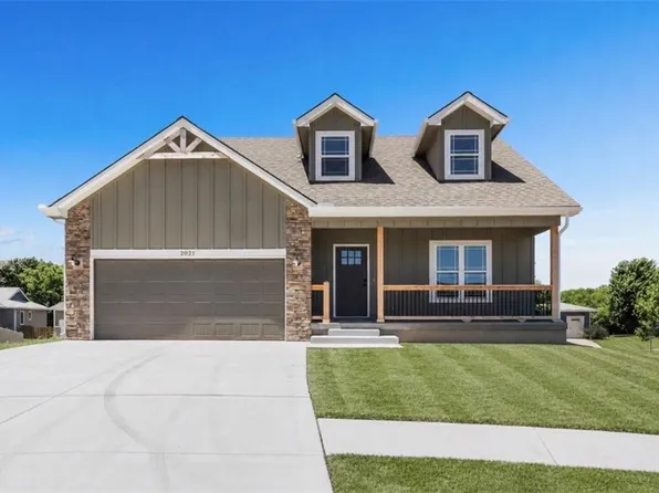 2021 Riverstone Dr, Excelsior Springs, MO 64024
