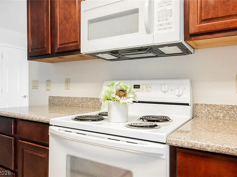 4921 Indian River Dr #120 — Photo 20