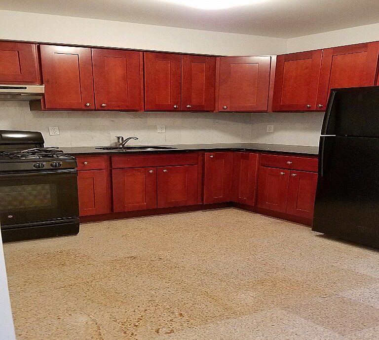 1st image of 2518 Broadway APT 3
