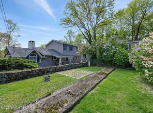 5 Redwood Ln, East Stroudsburg, PA