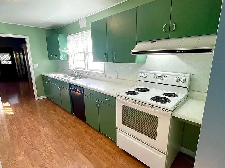 600 N William St — Photo 17