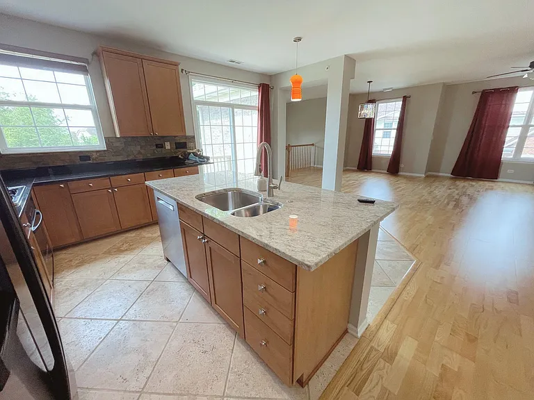 1388 Scarboro Rd #1103 — Photo 6