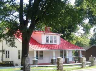 330 S High St, Eden, NC 27288