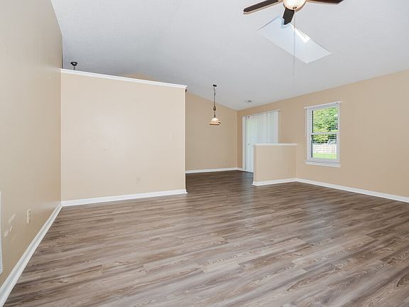 5th image of 9012 Lighthorse Dr