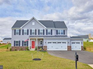 2695 Travers Pl, Warrenton, VA 20187