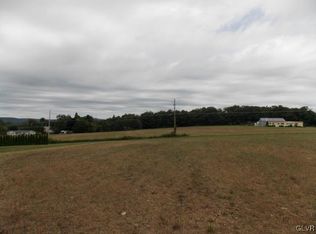 Firehouse Rd, Palmerton, PA 18071