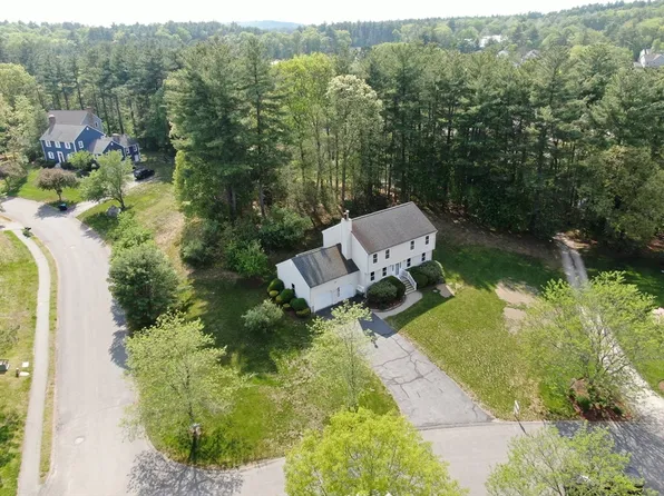 9 Northbriar Rd, Acton, MA 01720