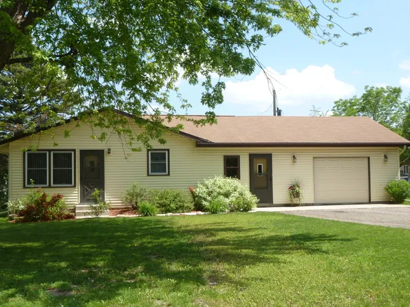 115 Dale Ave S, Annandale, MN 55302