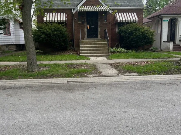 13819 S State St, Riverdale, IL 60827